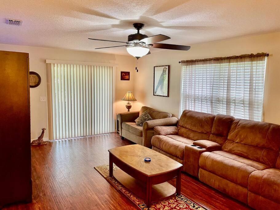 Cozy Modest Home Near Universal Studios/Volcanobay 올랜도 외부 사진