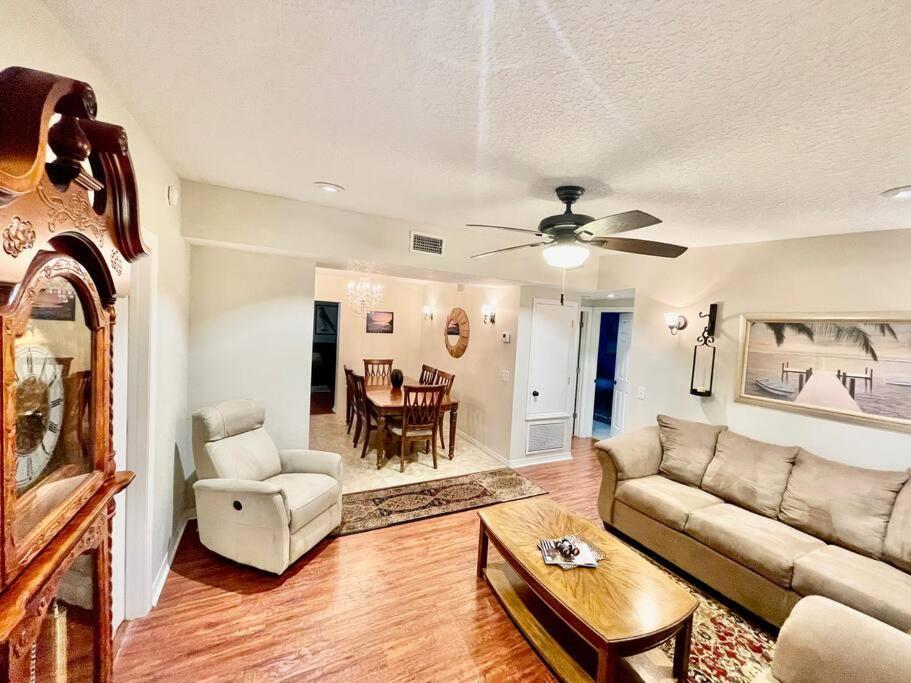 Cozy Modest Home Near Universal Studios/Volcanobay 올랜도 외부 사진